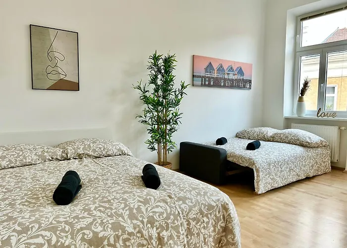 Stylish With Parking Near Center Apartment Vienna